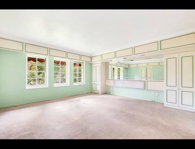 6 BEDROOM HOUSE FOR SALE IN DUNKELD